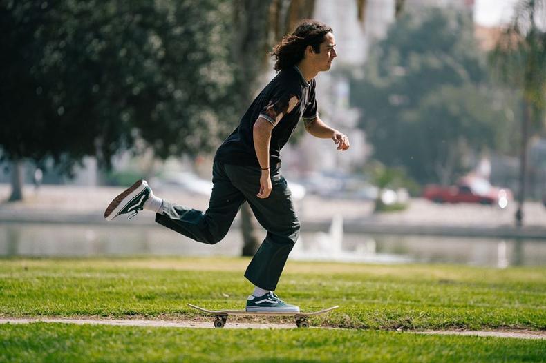 vans基础款卫衣,vans2019连帽卫衣