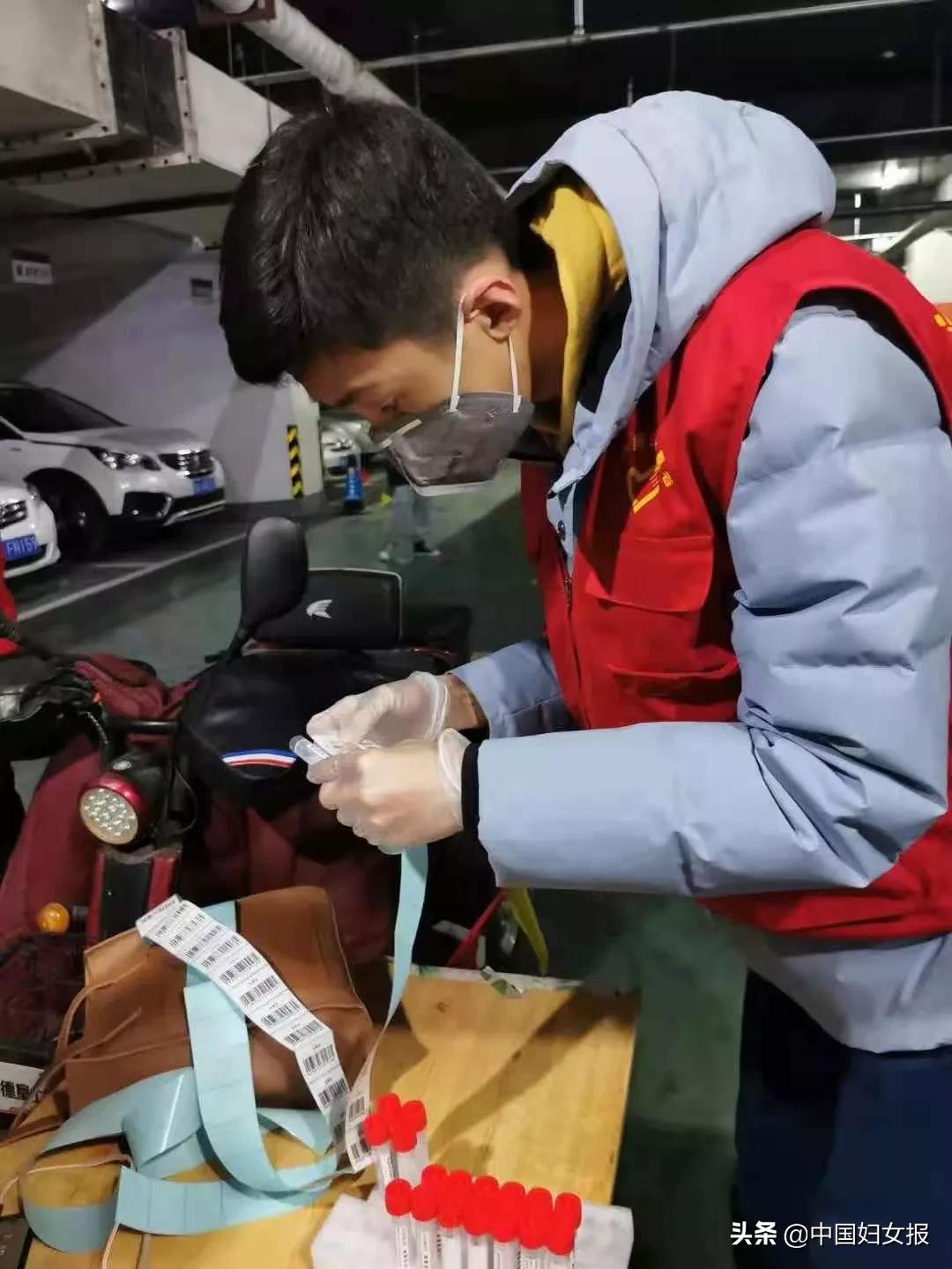 别人在家隔离,石家庄这一家三口却往外跑,得知原因后,泪目了……