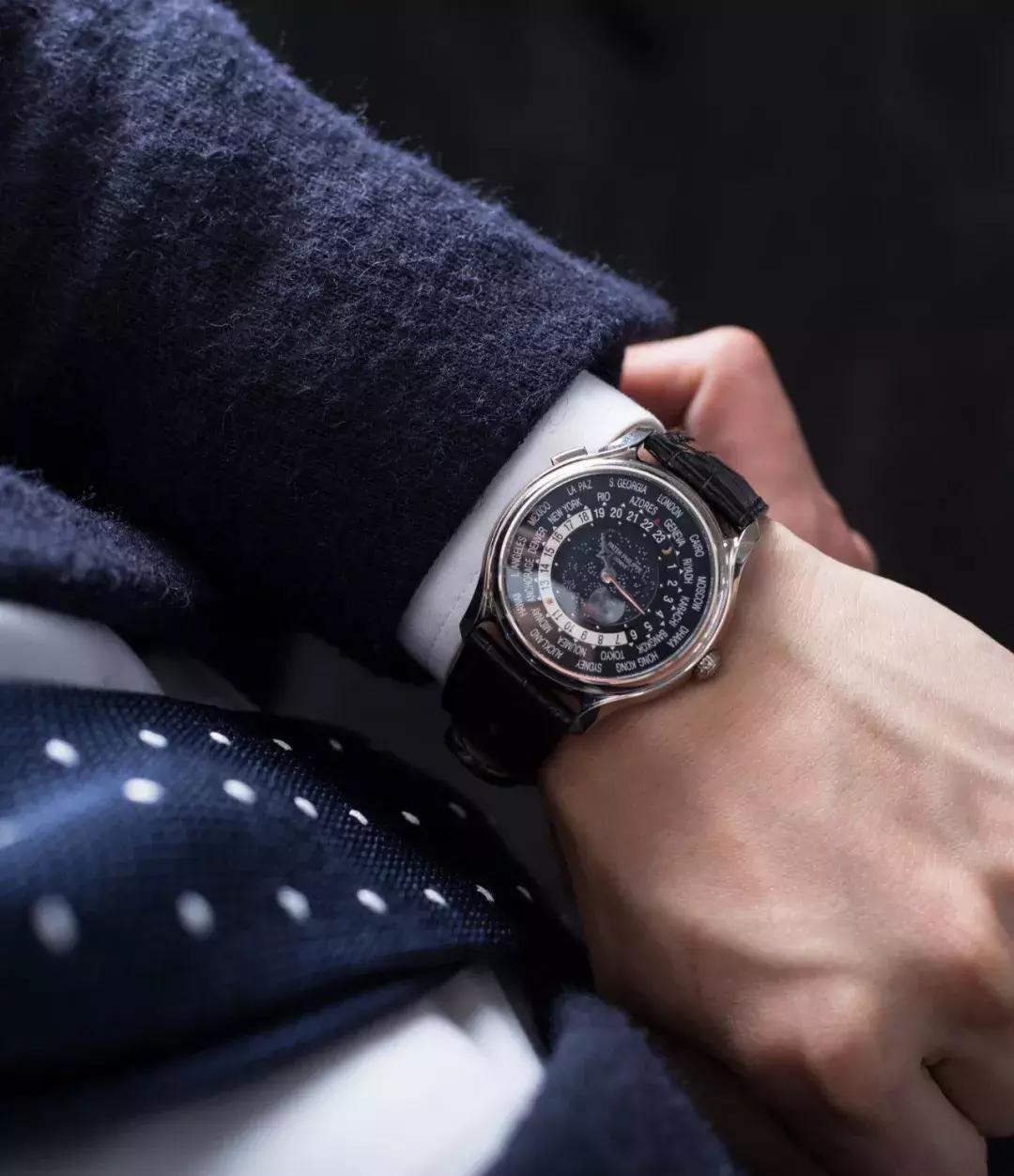 鹦鹉螺腕表,棱角分明的手表居然也可以很温柔