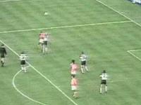 足球史上最全能支点中锋!他可以在中锋、前腰和边锋之间无缝衔接!