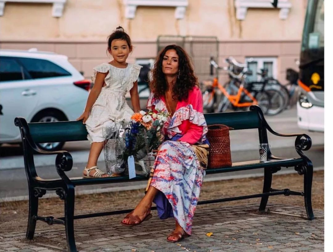 亲子装高级感一裙一衣,牛仔港风亲子装