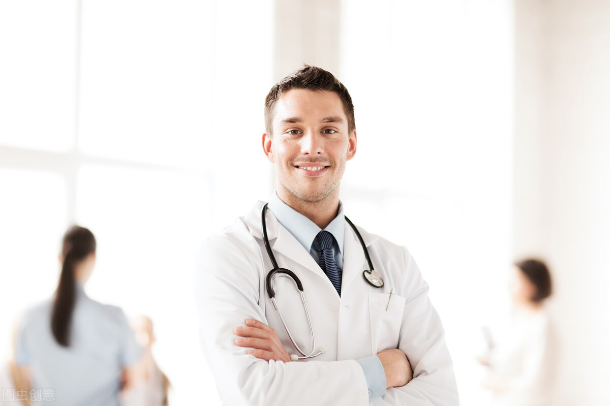 广场舞大妈装病,广场舞大妈得肺癌