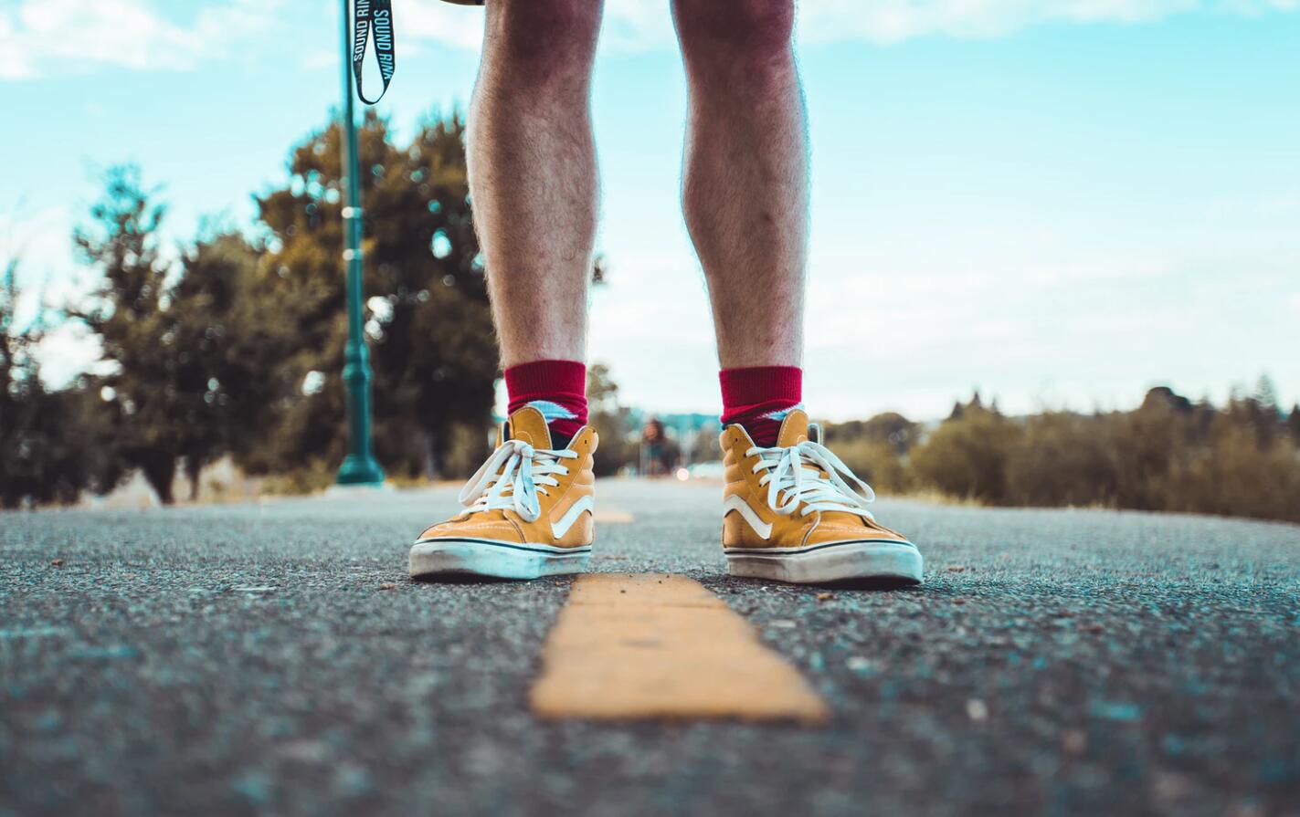 vans解构黑粉新款,vans鞋焕然一新