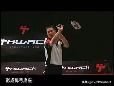羽毛球基本动作文字介绍,羽毛球的动作描写