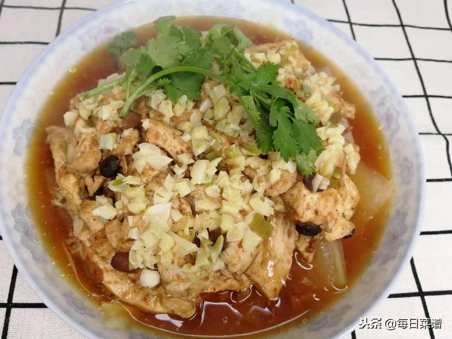 鸡肉和冬瓜怎么煮才好吃,鸡肉和冬瓜煲汤的做法