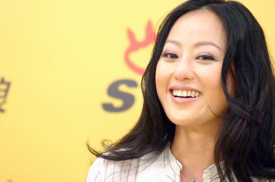 钟镇涛前妻章小蕙：她不是拜金女只是习惯了依靠。