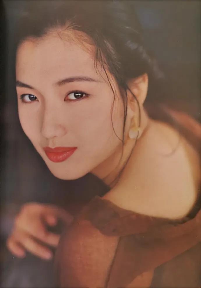 郑秀文和杨千嬅很像,像郑秀文