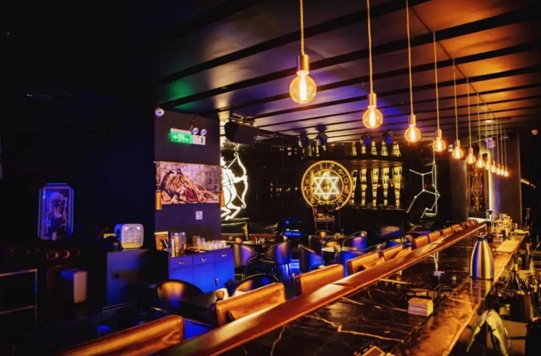 世界四大特色酒吧,世界各地的酒吧风格