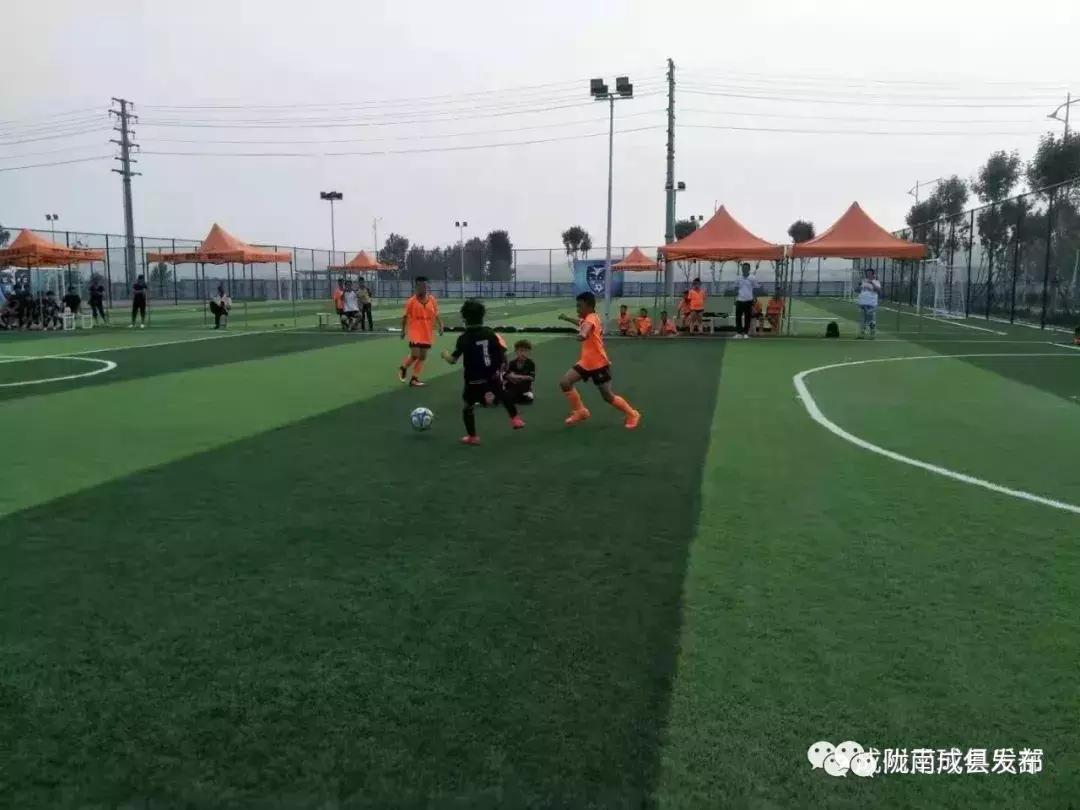 青岛少年足球队华丽转身,足球小将青岛战绩