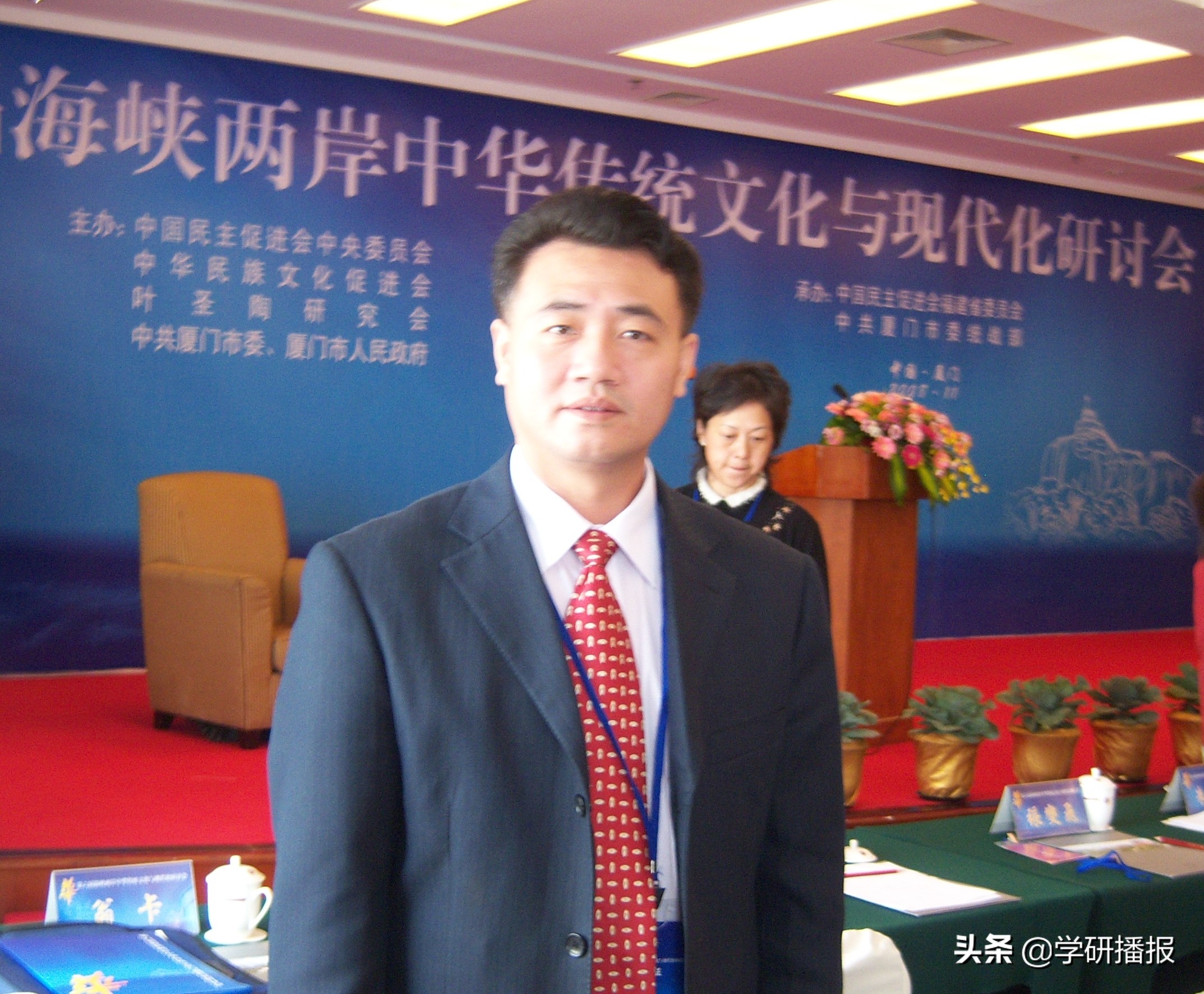 打好姓氏文化牌，促进客家文经发展/古小彬