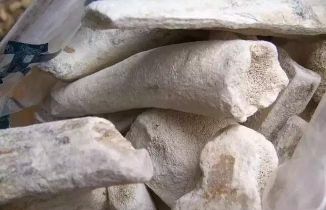 乳头皲裂快速修复方法,乳头皲裂护理方法