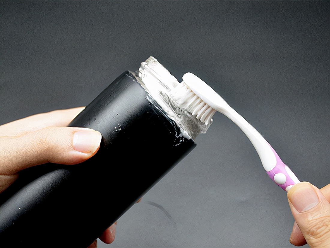 保温杯新杯子怎么第一次清洗,304不锈钢保温杯有味道怎么回事