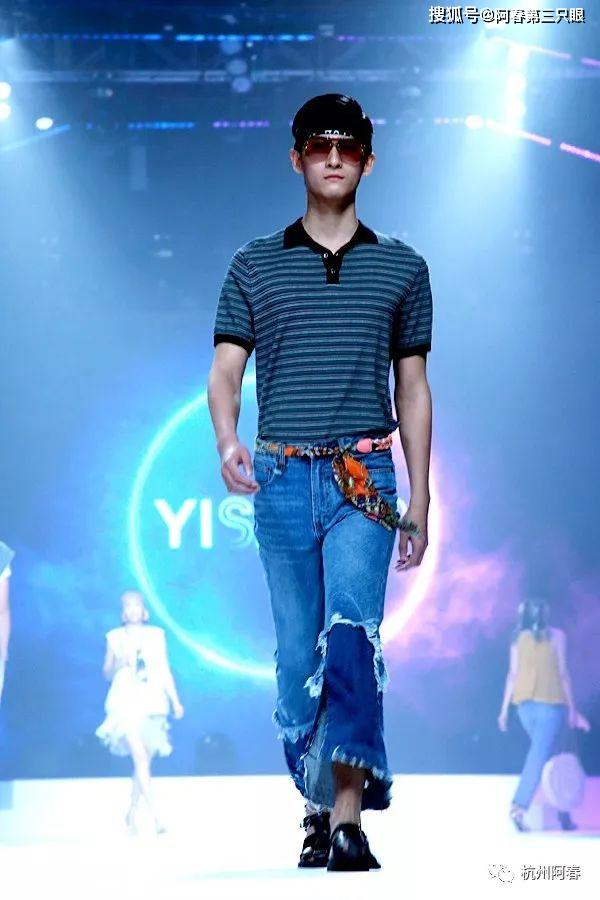 以纯2017秋季新品,以纯2021秋季时装周