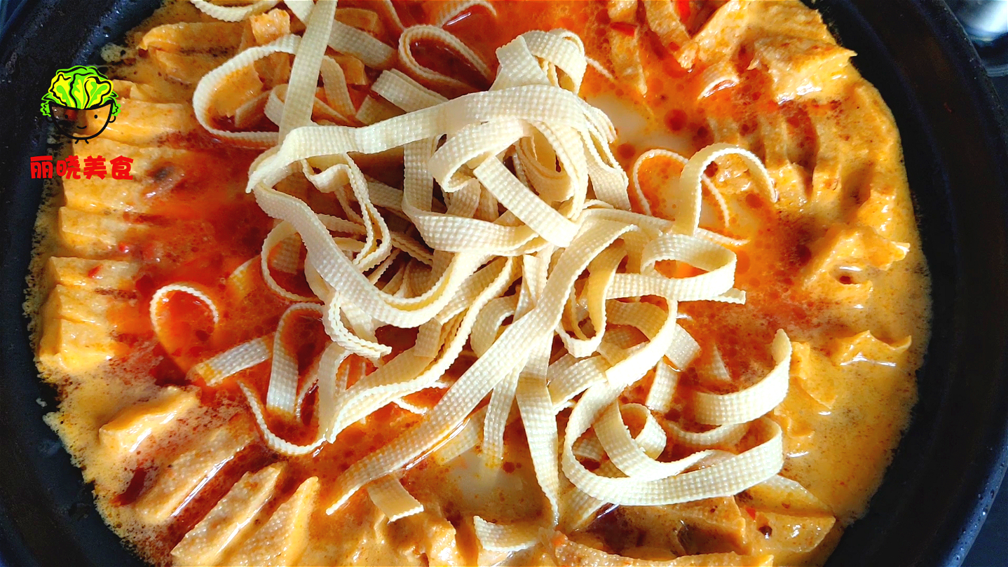 在家教你如何做麻辣烫,想吃麻辣烫但是不能吃辣怎么做