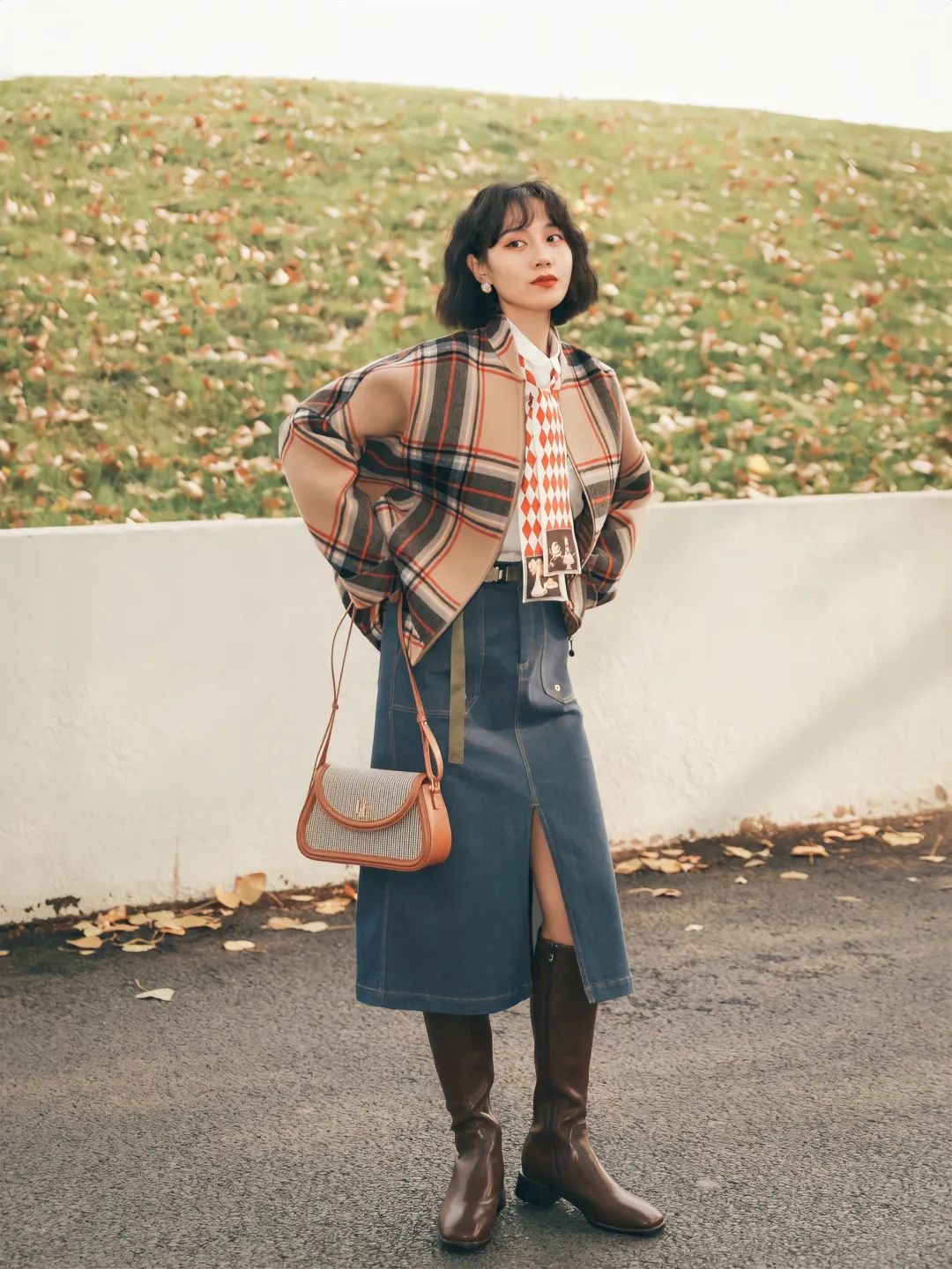 胖mm粗腿马丁靴冬季加绒羊羔绒,今年最火的中筒靴粗腿圆头马丁靴