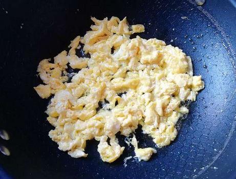 炒米粉之前用不用把粉煮一下,炒米粉蒸过再炒