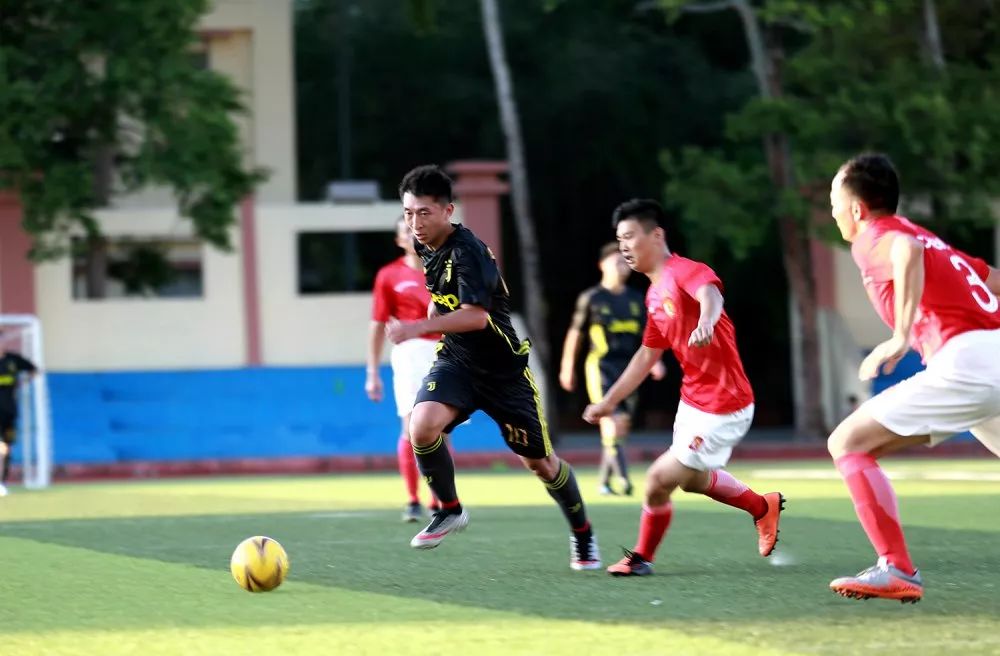 军营足球赛直播,走一起去看球赛