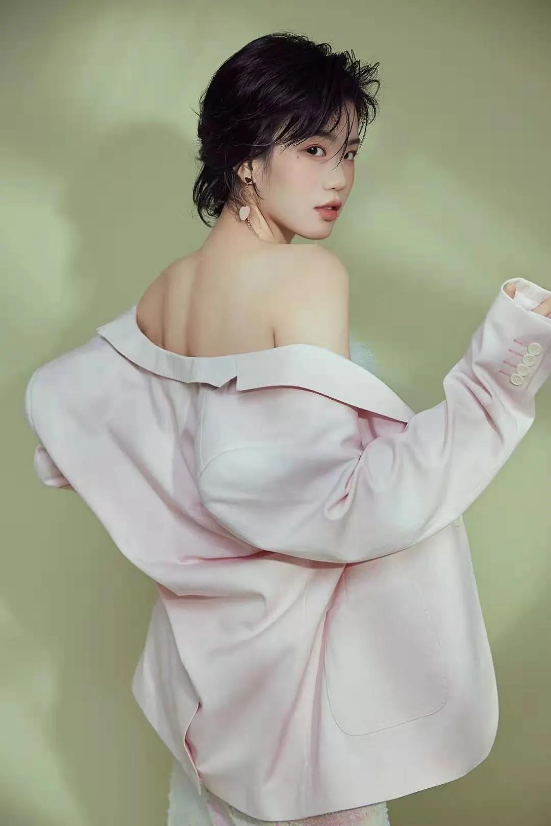 登上瑞丽杂志的女孩长什么样？