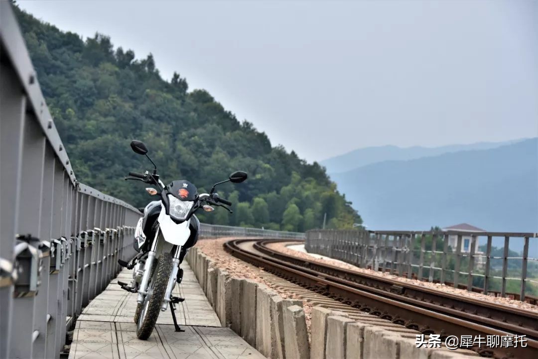 豪爵nk150s越野视频,豪爵nk150s越野摩托车试驾