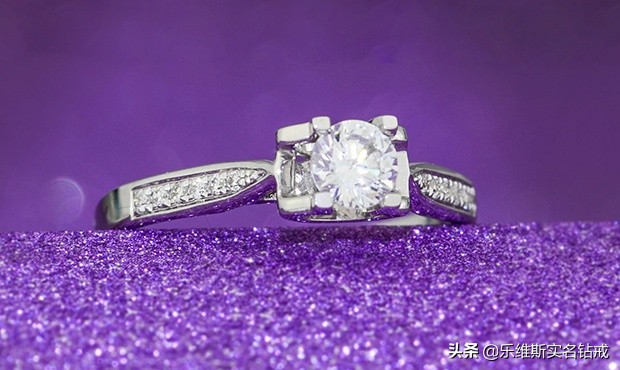 铂金婚戒如何挑选,铂金钻戒怎么选最好