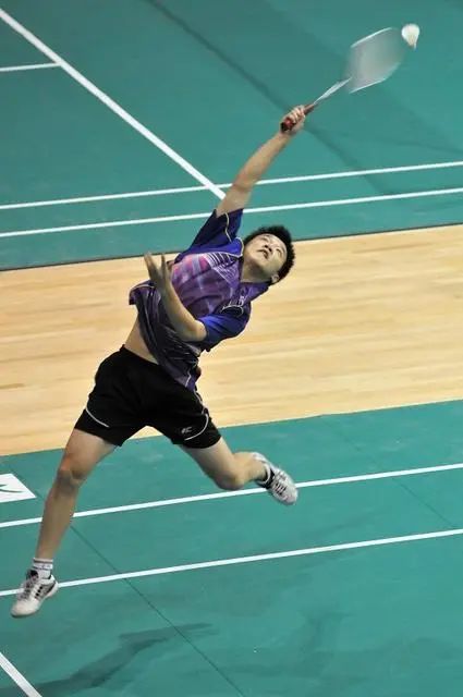 带你了解羽毛球运动火爆程度,羽毛球运动十大好处