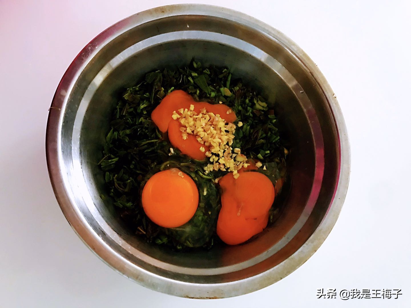 香椿1公斤卖100元,香椿50元一两