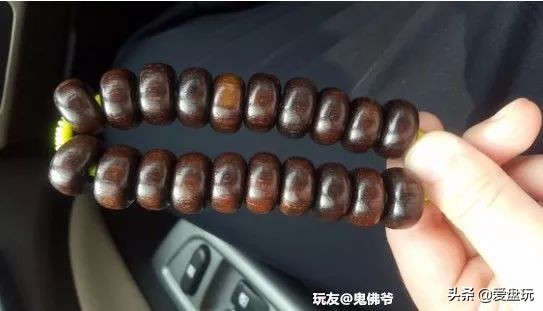奶奶盘了30年的菩提手串,盘了40年菩提根手串