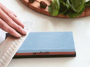 膝盖外侧疼居然是因为脚踝？这么练可以缓解