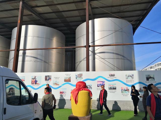 鄂尔多斯市两会九件大事,响沙酒业第三届封坛大典