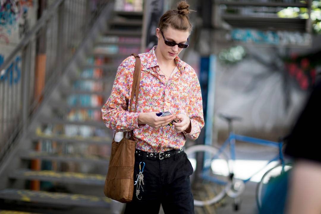 男士腰带怎么搭配好看又有气质,男士现在流行的皮带穿搭