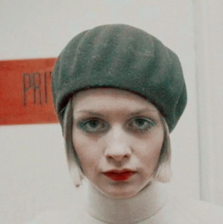 体重41kg的她，*翻推**了梦露性感丰腴的审美革命，成划时代流行符号