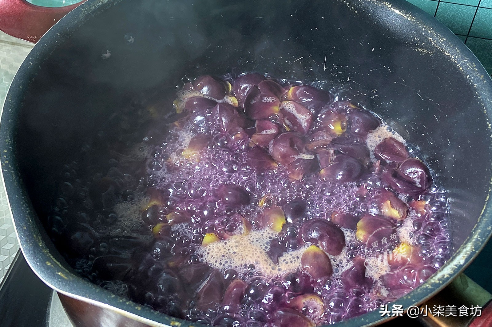 葡萄吃不完能做成什么一直保存,葡萄吃不完可以泡水里吗