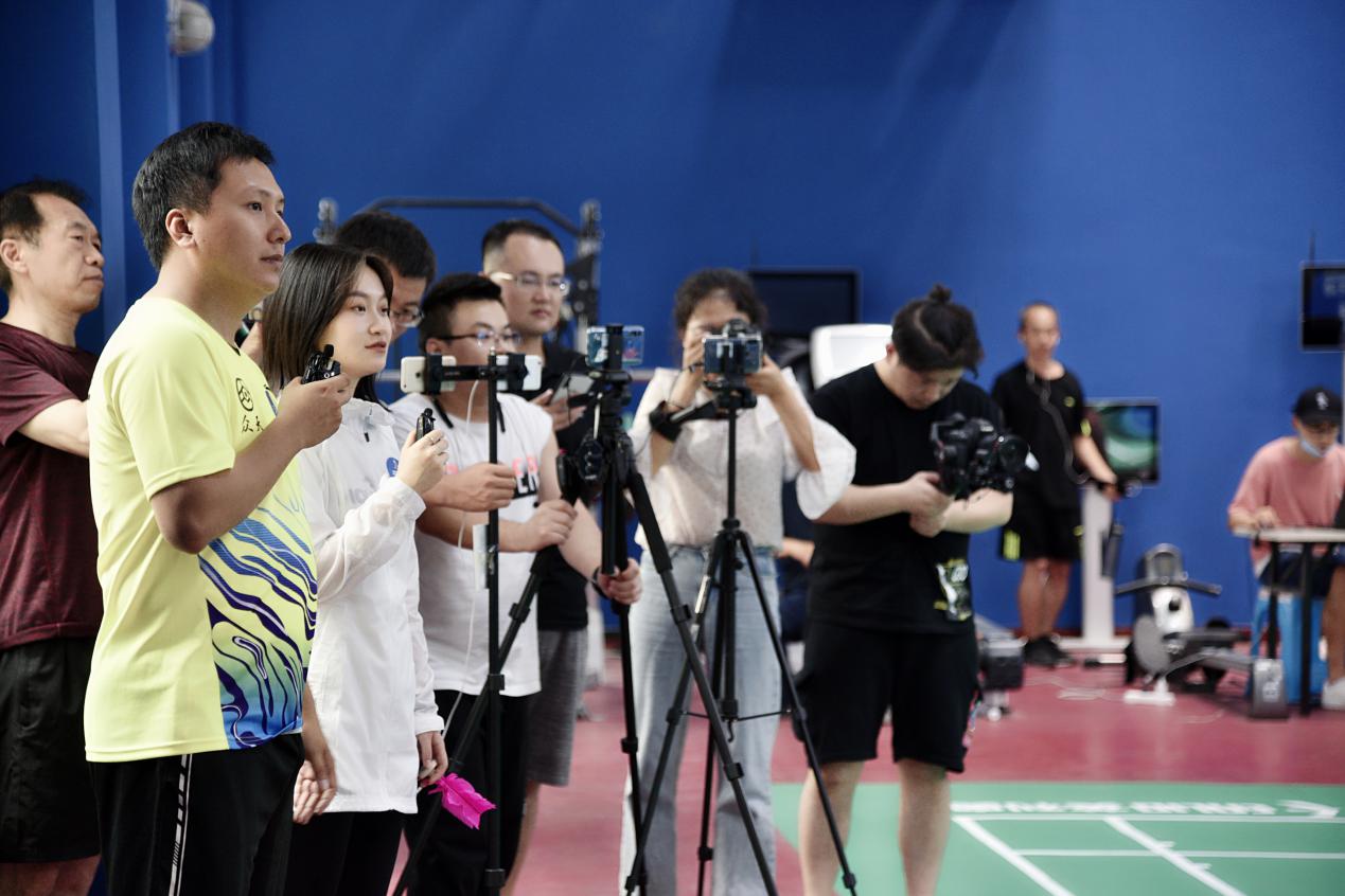 踢毽球打比赛的要点,毽球比赛踢足球