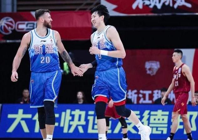 周琦27分21板15盖帽完整,周琦耐克峰会数据