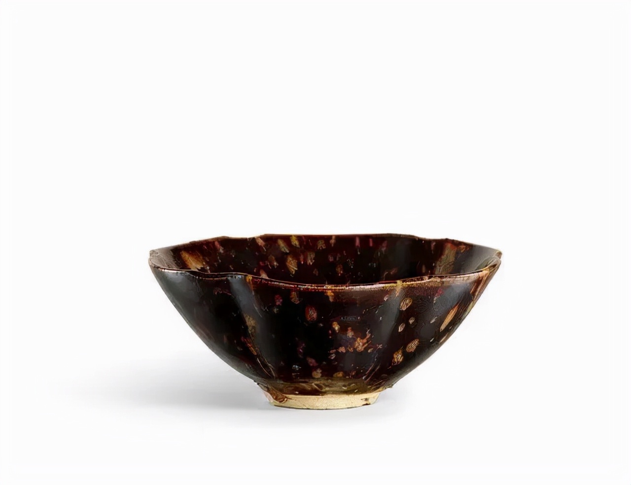 香港苏富比秋拍12件重点瓷器先览,香港苏富比2023秋拍宋瓷成交结果