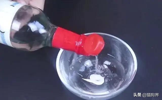 不锈钢锅生锈了怎么去除,不锈钢锅烧焦生锈了能补救吗