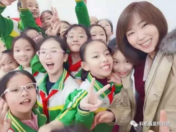 “感恩亲爱的您们！期待更好的自己”农大附小四三班感恩励志教育