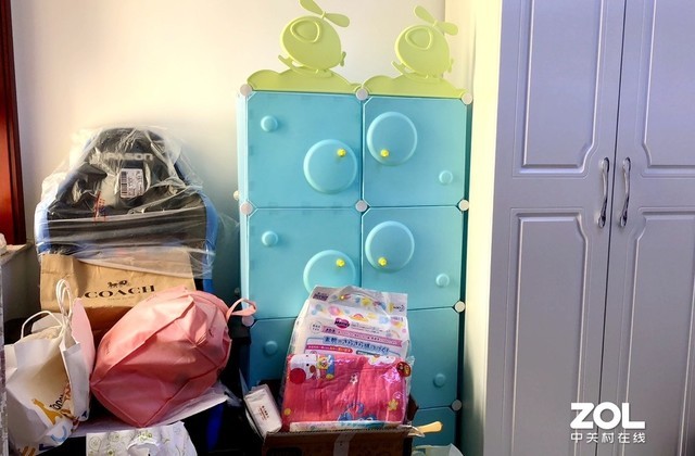 我把台式机换成了笔记本，省出1平米的空间给孩子，价值66000元