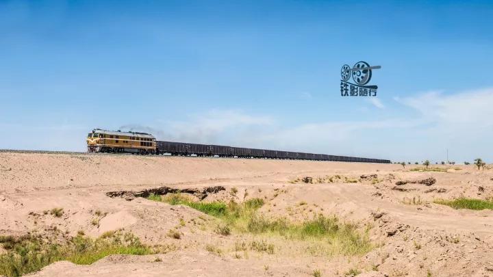 铁影|大漠铁魂——嘉策铁路运转记