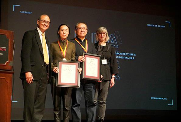 他与妻子校园相恋，与贝聿铭、库哈斯齐名，是获这项大奖的中国第一人！