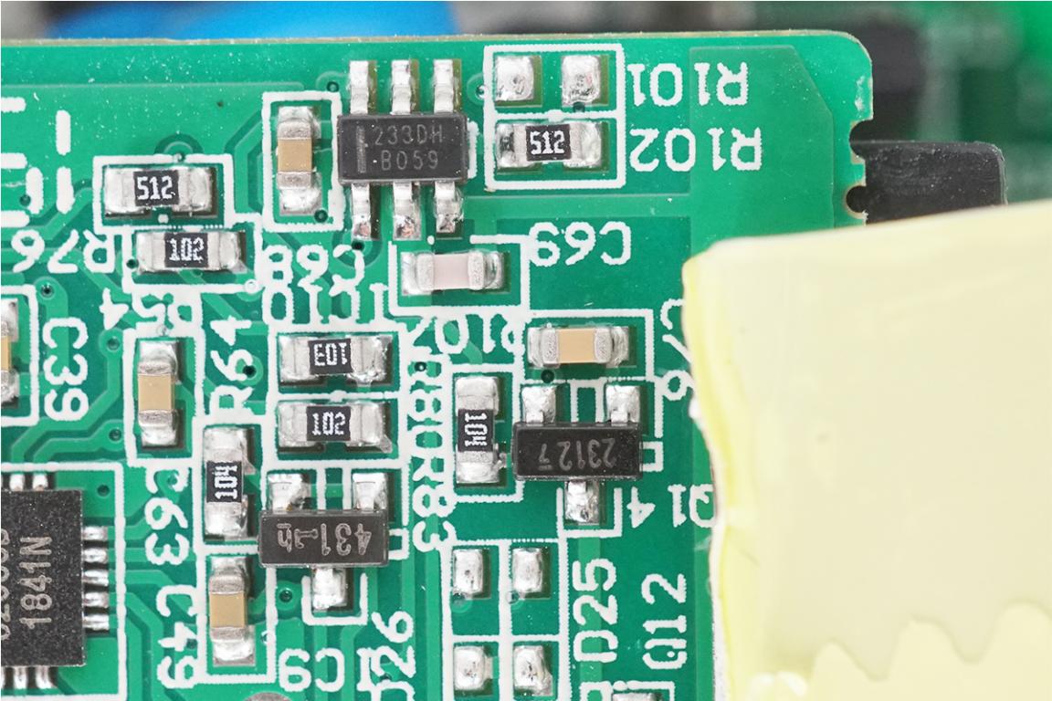 百达星连pt65s,百达星连无线充移动电源