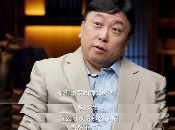 他是香港“烂片”拍得最好的导演，实力不输王晶，典型的给钱就拍
