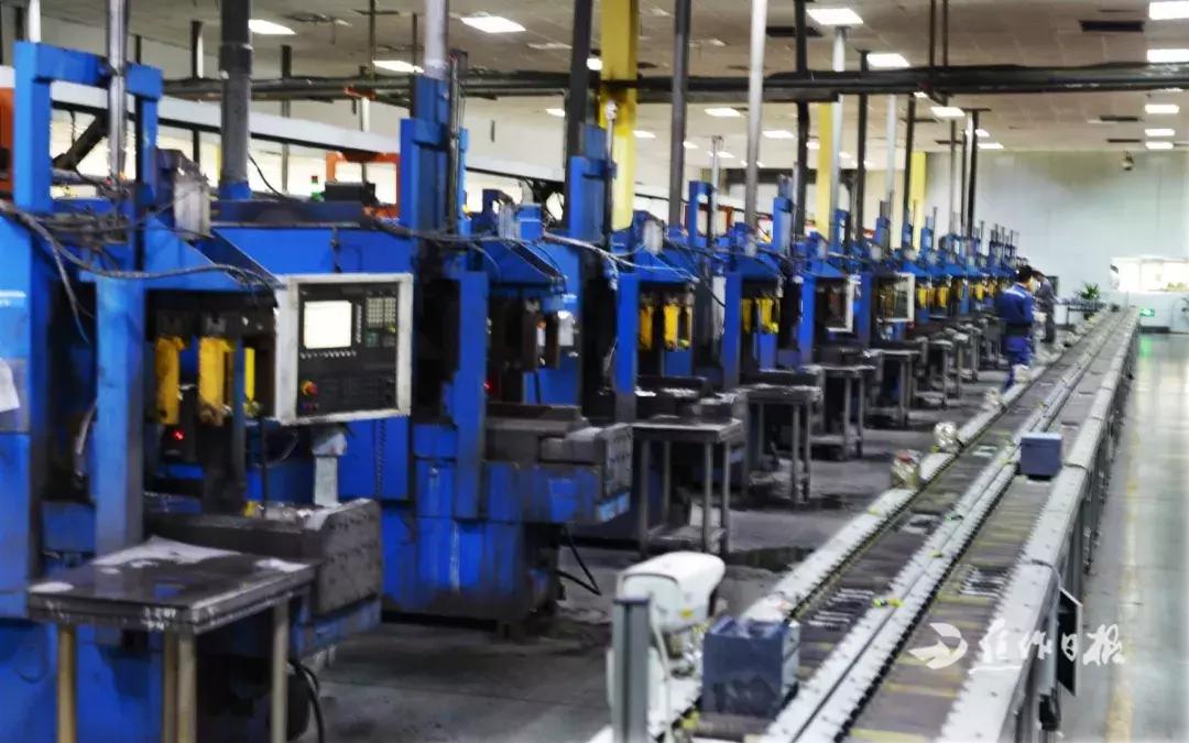 新能源万亿赛道破局,新能源产业崛起迈向千亿级集群