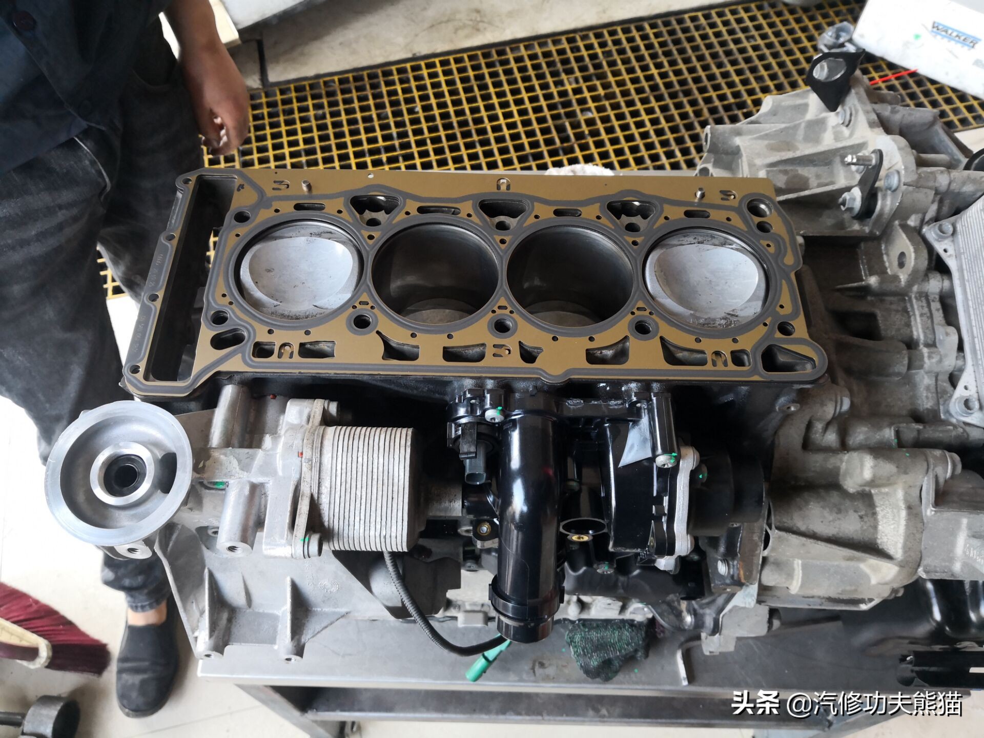 大众夏朗烧机油用什么燃油宝,2012款夏朗2.0t烧机油怎么处理