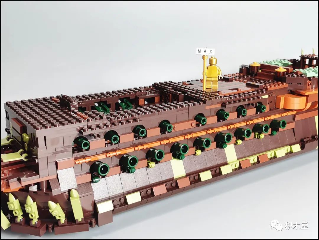 飞翔的荷兰人号为什么能潜水 (鬼船和飞翔的荷兰人号哪个更牛)