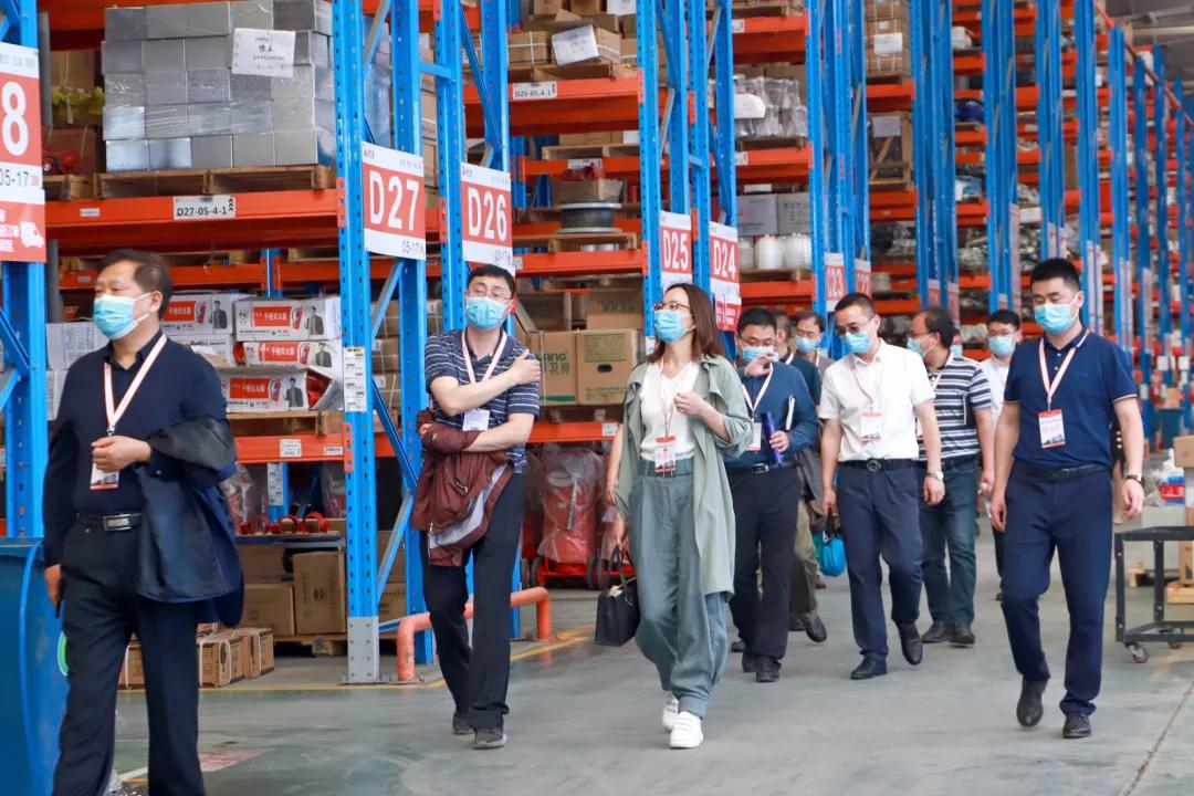 鑫方盛和中航建设,鑫方盛投资建设中国标准件商贸城