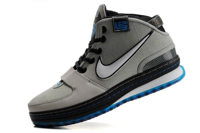 詹姆斯19代翻新,詹姆斯20代配色曝光