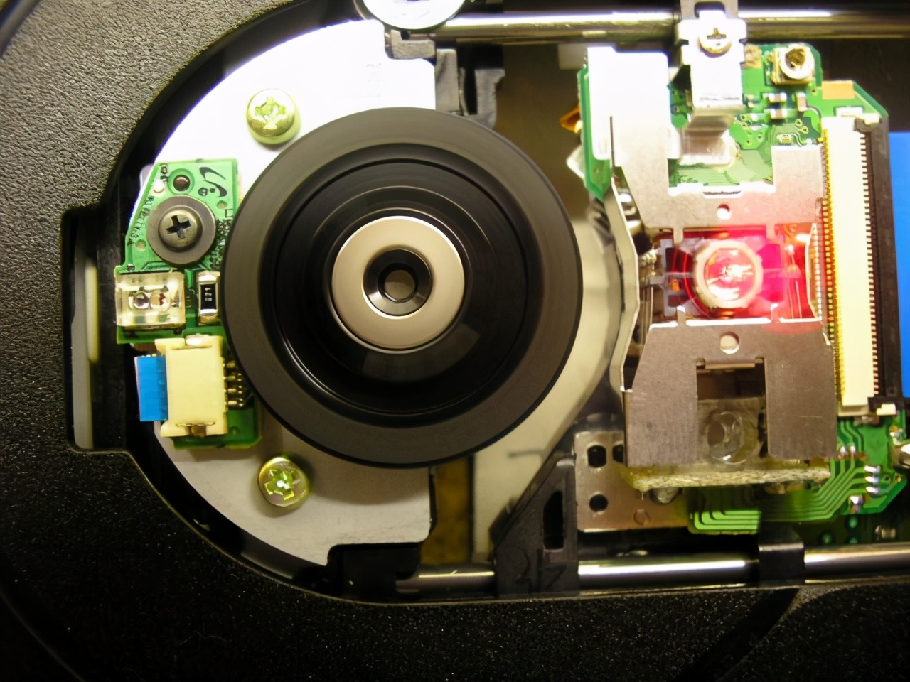 废旧DVD能干点啥,废旧dvd碟片怎么利用