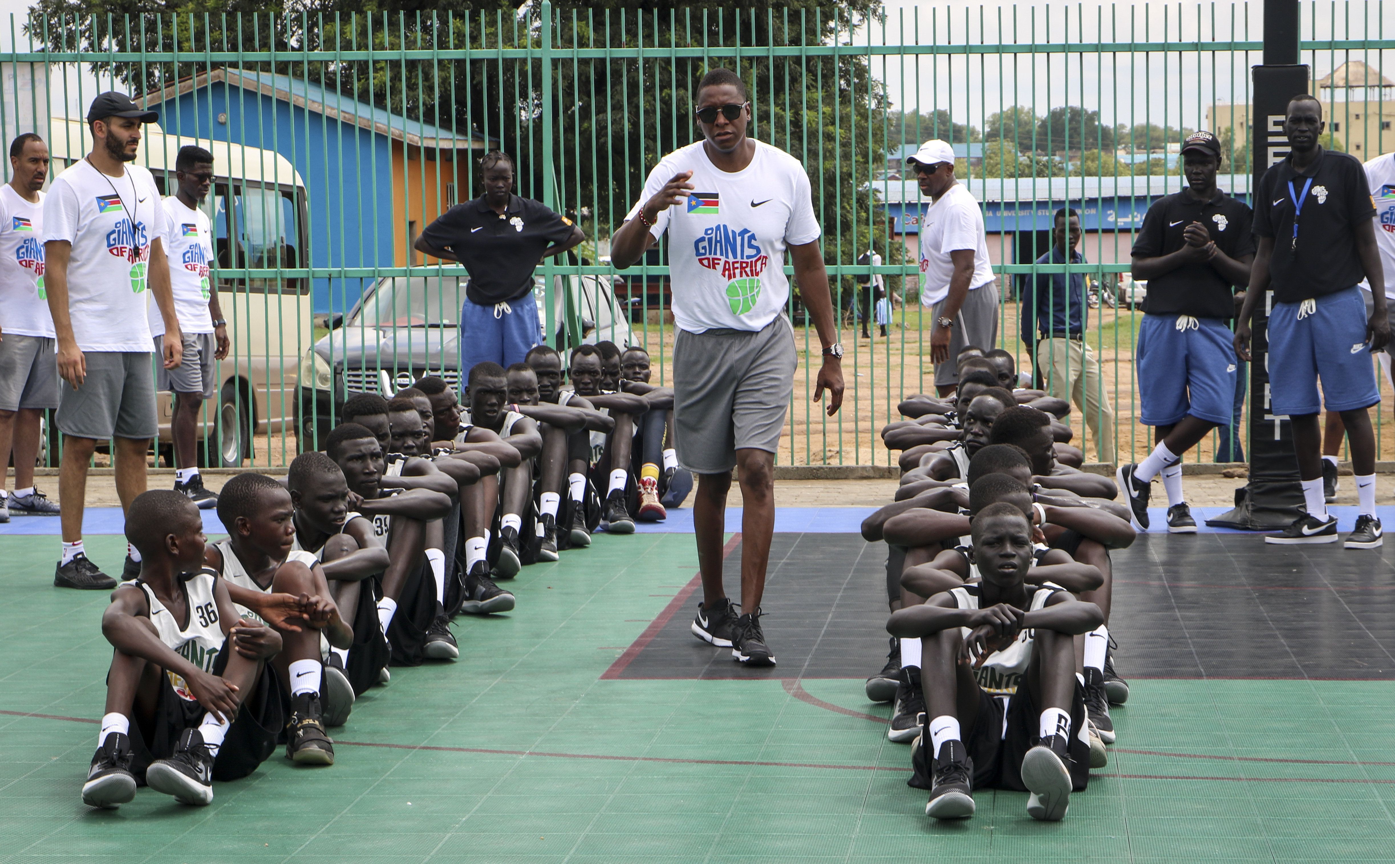 “Masai”猛龙，一家批量生产3D和励志人生的篮球工厂