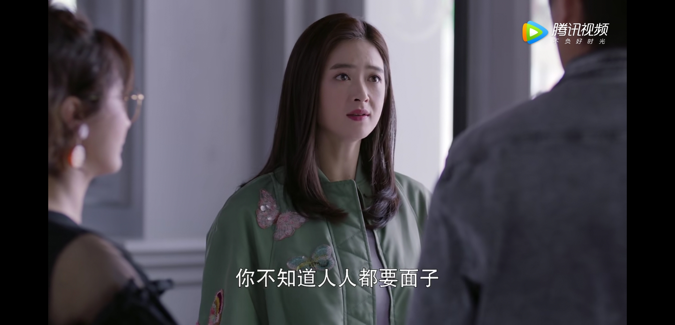 低情商怎么才能缓解尴尬,低情商的人如何自救